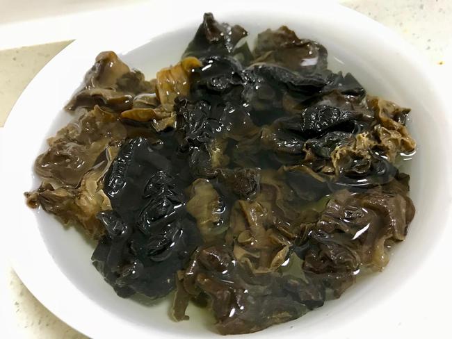 天天免費(fèi)資料手機(jī)版在線(xiàn)觀看,消化功能差不能吃木耳？假